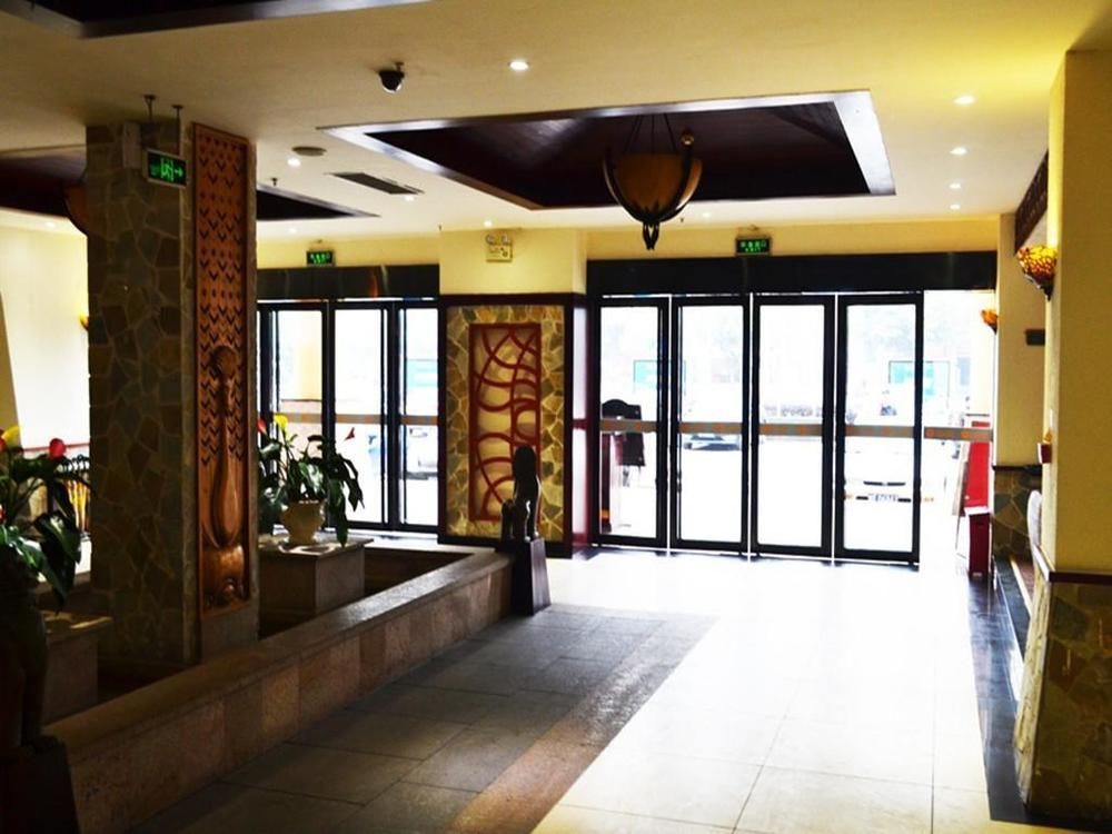 Yeste Hotel Nanning Jinhu Square Exterior photo