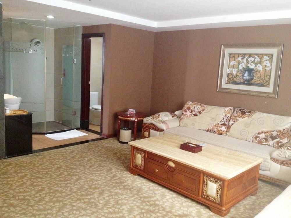 Yeste Hotel Nanning Jinhu Square Exterior photo